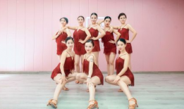 美女跳舞视频,美女惊艳演绎舞蹈之美